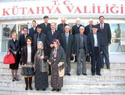 Huzur Evi Sakinlerinden Vali Kocatepe'ye Ziyaret