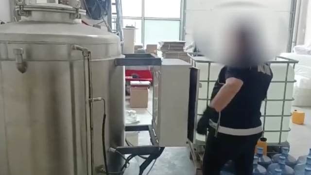 Tekirdağ'da 12 bin 200 litre etil alkol ele geçirildi!