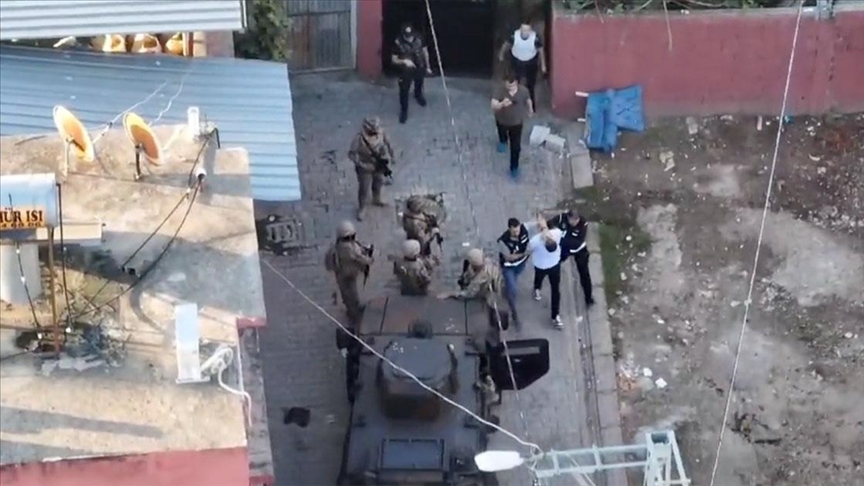 "Çember" Operasyonlarında 4 bin 133 firari yakalandı!