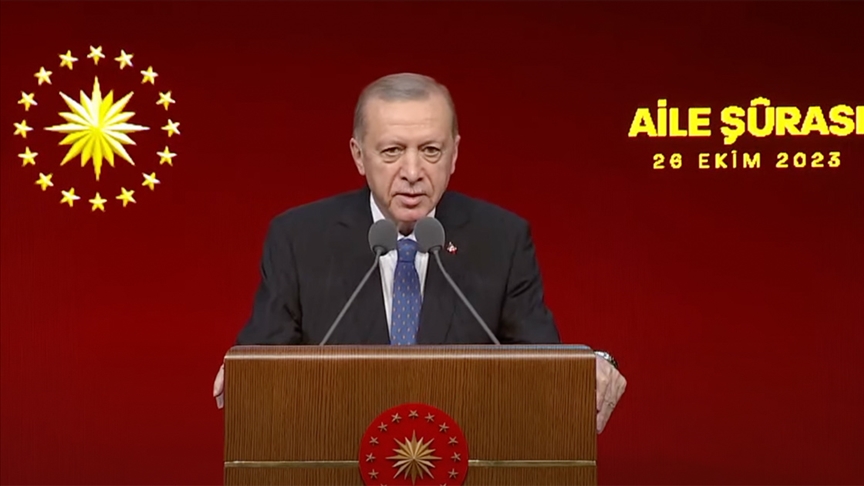 CUMHURBAŞKANI ERDOĞAN: CUMHUR İTTİFAKINDA LGBT DİYE BİR ANLAYIŞ YOKTUR