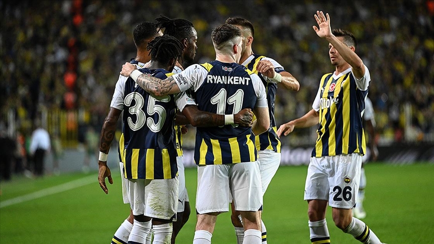 Fenerbahçe, UEFA Avrupa Konferans Ligi H Grubu'nda 3'te 3 yaptı
