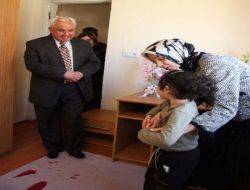 Evi Yanan Ailenin Eşyaları Hayırseverlerin Katkısıyla Yenilendi