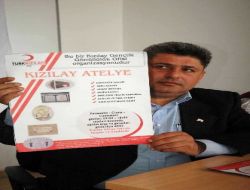 Kızılay Derneği İskenderun'da Çeşitli Kurslar Düzenliyor