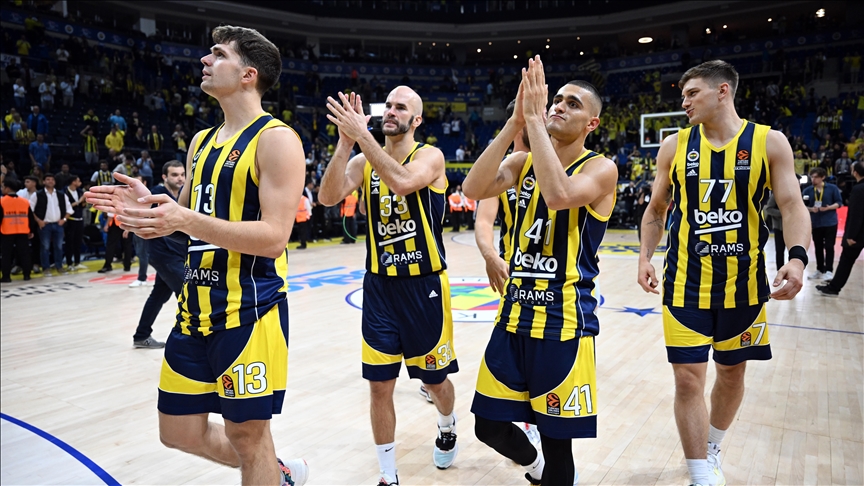 Fenerbahçe Beko, THY Avrupa Ligi'nde yarın Kızılyıldız'la deplasmanda karşılaşacak