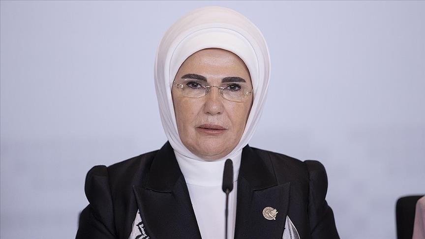 Emine Erdoğan: Bugün, Filistinli çocukların yarını görüp göremeyeceğinin meçhul olduğu en karanlık 20 Kasım
