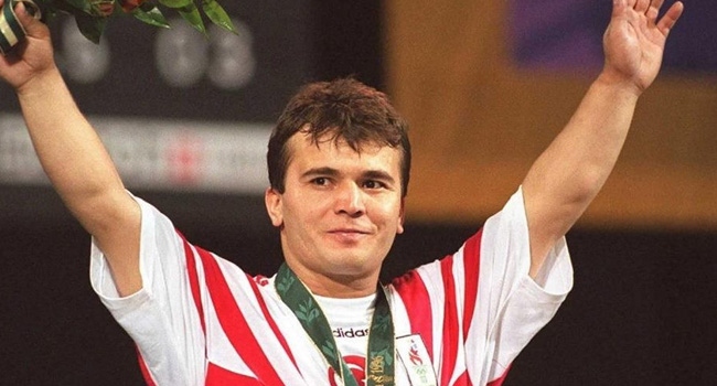 Dünya sporunun unutulmaz ismi: 'Cep Herkülü' Naim Süleymanoğlu