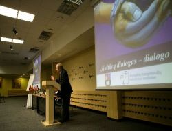 Baltık'ta Diyalog Rüzgarları: Litvanya'da İlk "islam Ve Diyalog" Konferansı