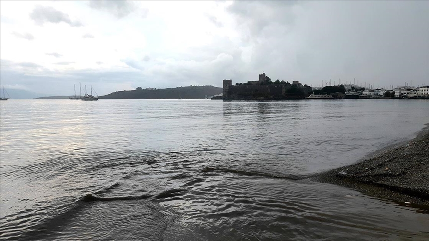 Ege ve Akdeniz için fırtına uyarısı yapıldı