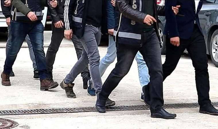 İstanbul merkezli "rüşvet" operasyonunda 46'sı polis 105 kişi yakalandı