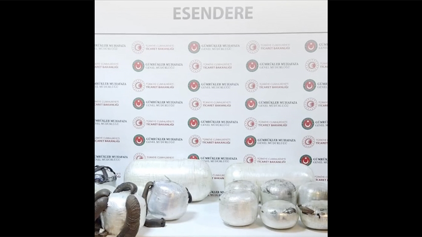 Bolat, Esendere'de 119,7 kilogram afyon sakızı cinsi uyuşturucu ele geçirildiğini bildirdi