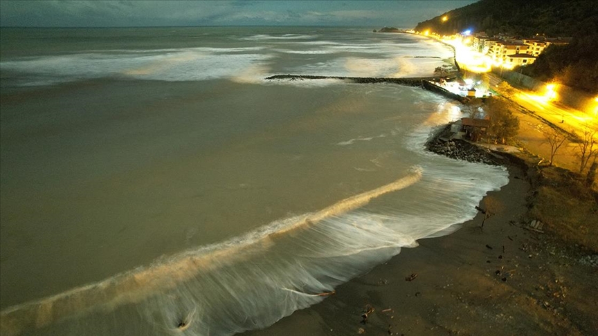 Meteoroloji'den fırtına ve sağanak uyarısı