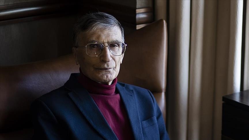 Nobel ödüllü Aziz Sancar, Azerbaycan Milli İlimler Akademisi'nin onursal üyesi oldu