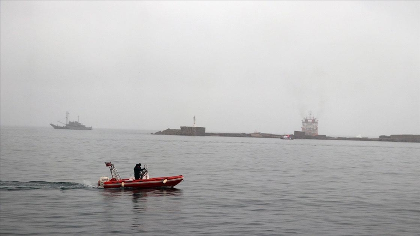 Zonguldak'ta batan geminin kayıp 7 personelini arama çalışmaları sürüyor