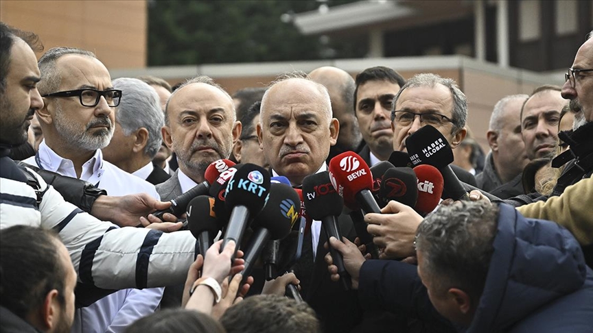Büyükekşi: Hedefimiz Türkiye'de futbolun herhangi bir sıkıntı yaşamadan en hızlı şekilde devam etmesidir