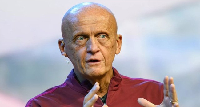 Collina'dan Halil Umut Meler'e destek