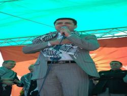 Demirtaş: Önce Terörle Mücadele Yasası Kaldırılmalı!