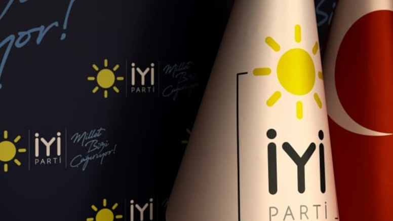 İYİ Parti'de istifa dalgası sürüyor: İstanbul İl başkan yardımcısı da ayrıldı