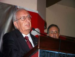 Cindoruk: Başbakan'ı Seven Bir Kibariye Kaldı