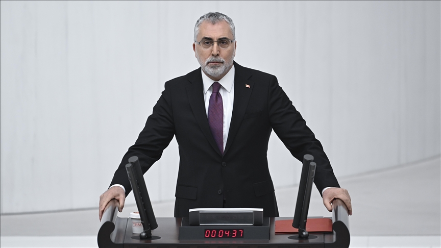 Çalışma ve Sosyal Güvenlik Bakanı Işıkhan: (Çalışan emeklilere 5 bin lira ödenmesi) Hazırlıklarımızı tamamladık