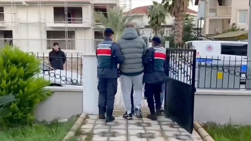 Antalya'daki "Çukur Çetesi"ne yönelik "Kafes-24" operasyonunda 43 şüpheli gözaltına alındı