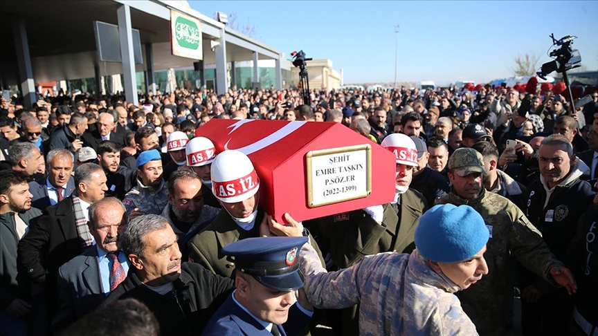 ..Şehitlerimizi Uğurluyoruz..