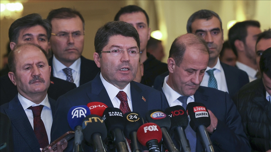 Adalet Bakanı Tunç: Eğer terörü destekleyen açıklamalarda bulunursanız, elbette ki konu yargıya intikal eder