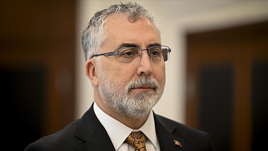 Bakan Işıkhan'dan asgari ücret ve emekli ikramiyelerine ilişkin açıklama