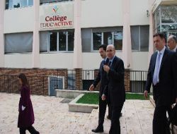 Maliye Bakanı Şimşek, Türk Okulunu Ziyaret Etti