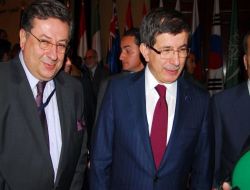Davutoğlu, Darfur Konferansı'ndan Umutlu: Bir Dönüm Noktası Olmasını Umuyorum