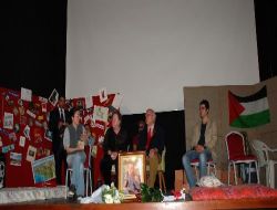 'benim Adım Rachel Corrie" Oyununu Türkiye'de İlk Antakyalılar İzledi