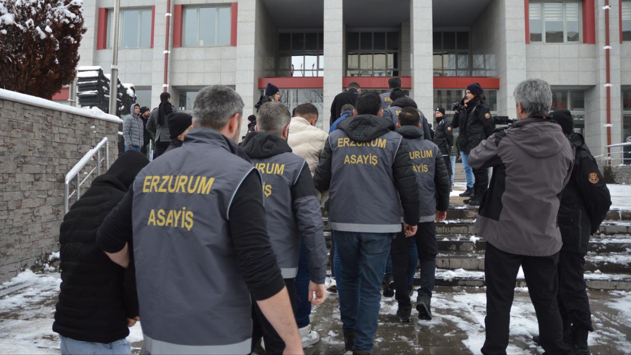 10 ilde "Sazan Sarmalı" operasyonu: 20 Gözaltı