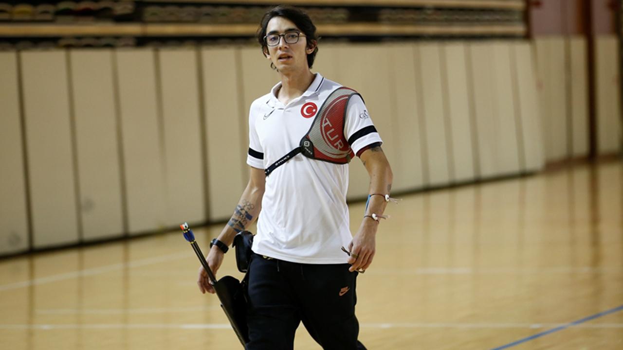 Mete Gazoz, Okçuluk Dünya Kupası'nın ABD ayağında gümüş madalya aldı