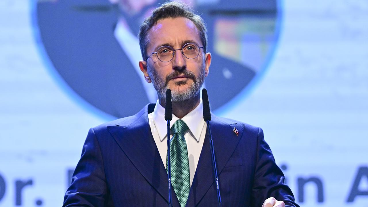 Altun: Türkiye Yüzyılı'nın uzaya uzanan gayret dolu hikayesinin gururunu yaşıyoruz