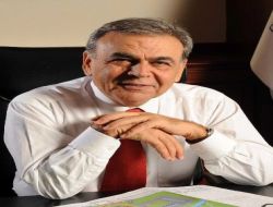 Aziz Kocaoğlu, 'Yılın Büyükşehir Belediye Başkanı' Seçildi