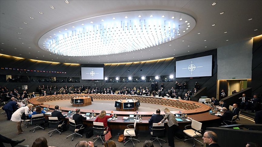 Milli Savunma Bakanı Güler, NATO Toplantısı'na katıldı
