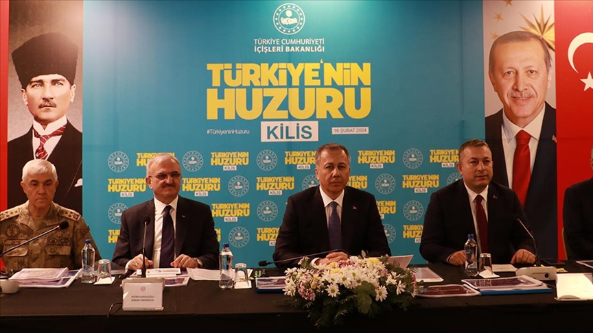 Yerlikaya: 625 bine yakın Suriyeli ülkesine geri dönüş kapsamında geçiş yaptı