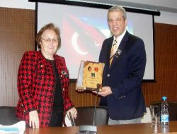 Sabiha Gökçen, Adını Taşıyan Havalimanında Anıldı