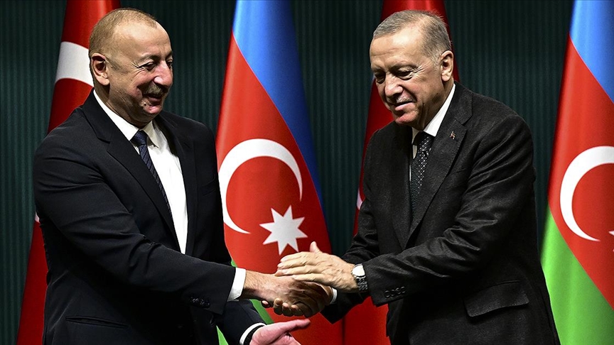 Aliyev, Cumhurbaşkanı Erdoğan'ın doğum gününü kutladı