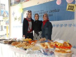 Okul Yararına Kermes Düzenlendi