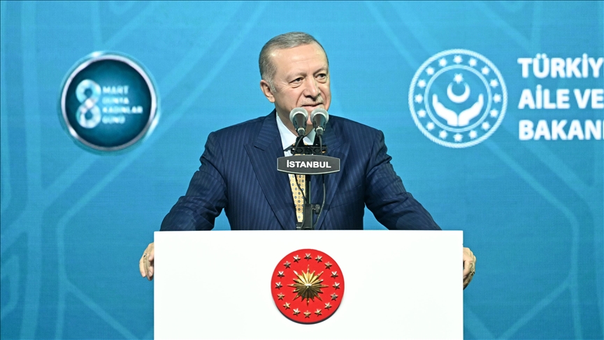 Cumhurbaşkanı Erdoğan: Türkiye Yüzyılı'nın hazırlıklarını güçlü kadın, güçlü Türkiye ekseninde yürütüyoruz