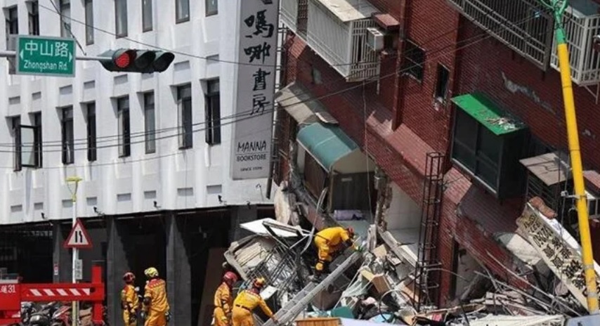 Tayvan'da 7,4 büyüklüğünde deprem