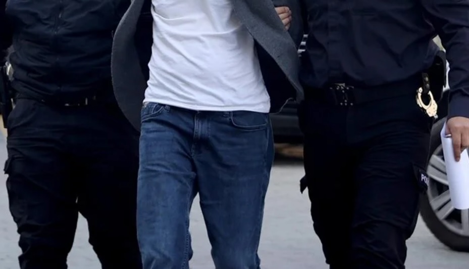 "Alevilerin neden bir PKK'sı olmalıydı" yazısını kaleme alan şüpheli Yavuz'a gözaltı