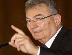 Baykal, Hükümetin Ermenistan Politikasını Eleştirdi
