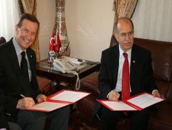 Bursa'da Kimsesizlere Aş, İş Ve Eğitim İmkanı Sunulacak