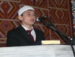 İmam-hatip Liseliler Hafızlık Ve Ezanı Güzel Okumak İçin Yarıştı