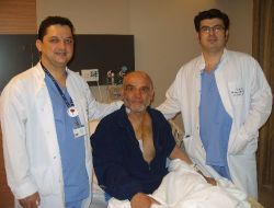 Küçük Bir Kesikle Kalp Kapağı Değiştirildi, Mekanik Kalp Kapağı Takıldı