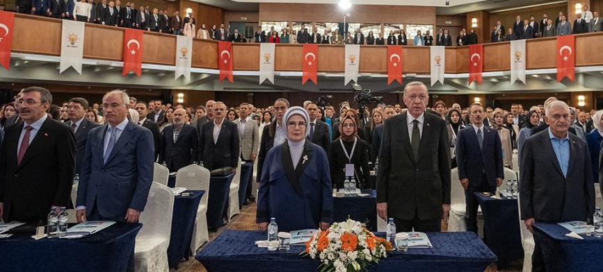 AK Parti'nin çalışma kampı tamamlandı