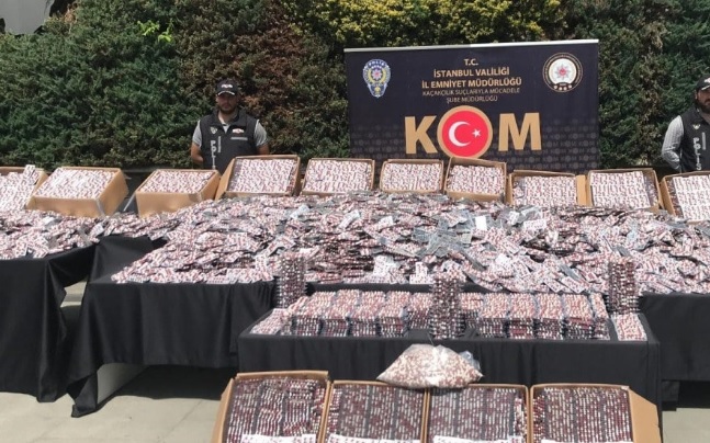 İstanbul’da Uyuşturucu Hap operasyonu