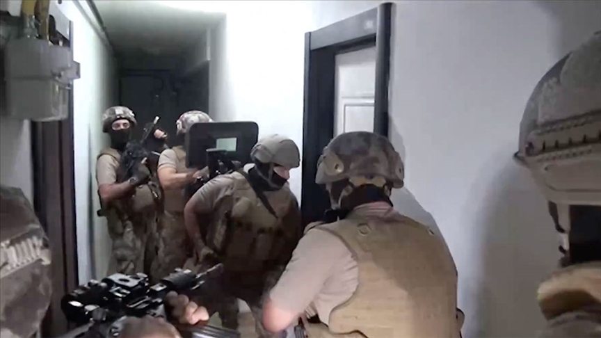 Uluslararası uyuşturucu ticareti yapan 4 suç örgütüne yönelik "Kuyu-4" operasyonu