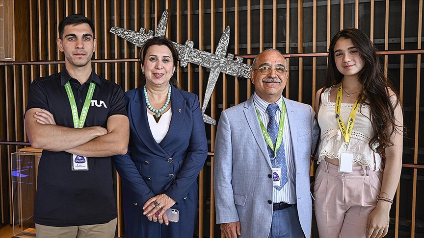 VİDEO HABER / Türkiye'nin 2. Astronotu Atasever'in ailesi, tarihi uçuş sonrası duygularını paylaştı